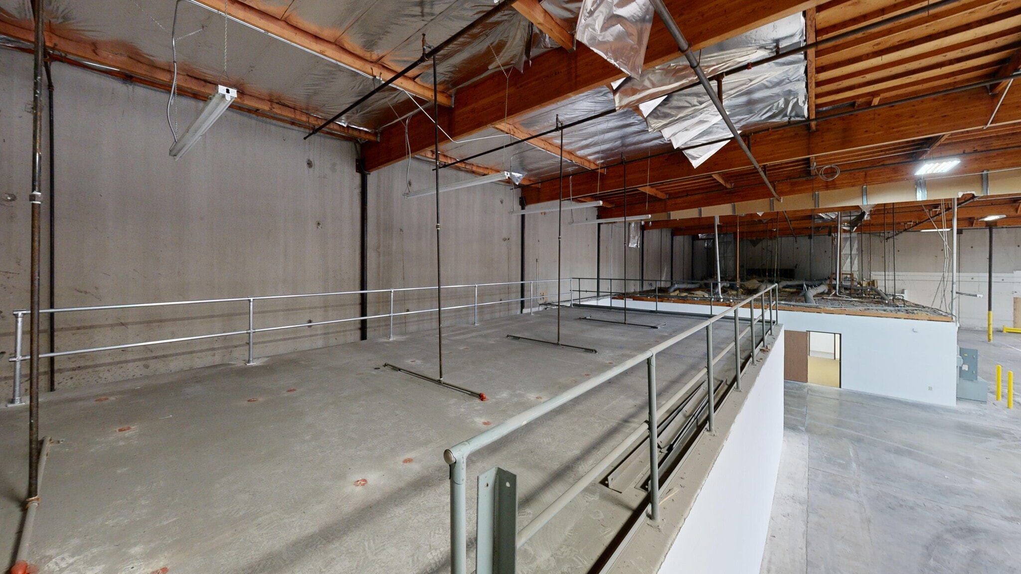 8450 Belvedere Ave, Sacramento, CA for lease Interior Photo- Image 1 of 6