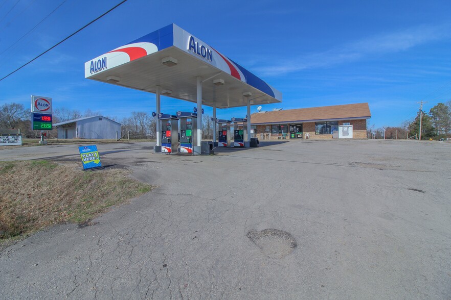 7 W Kibler Hwy, Van Buren, AR for sale - Building Photo - Image 1 of 1