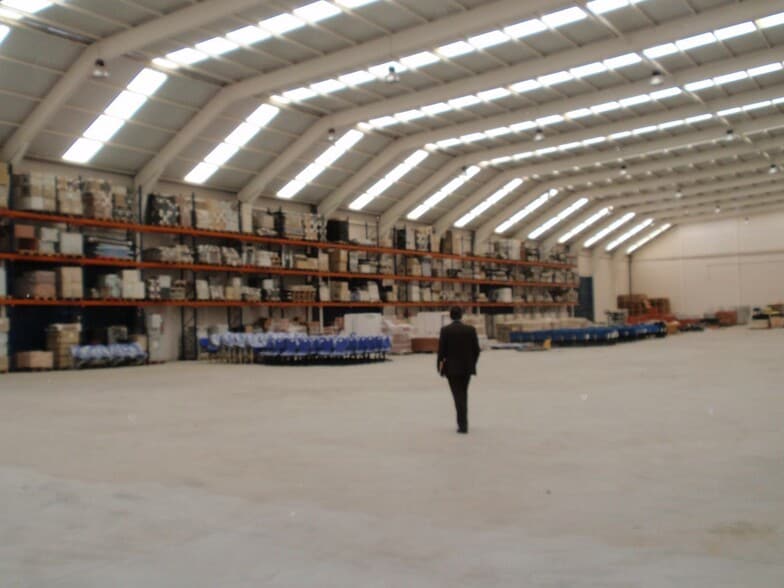 Industrial in Casarrubios del Monte, Toledo for lease - Interior Photo - Image 3 of 13