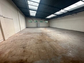 Oxford St, Bilston for lease Interior Photo- Image 2 of 3
