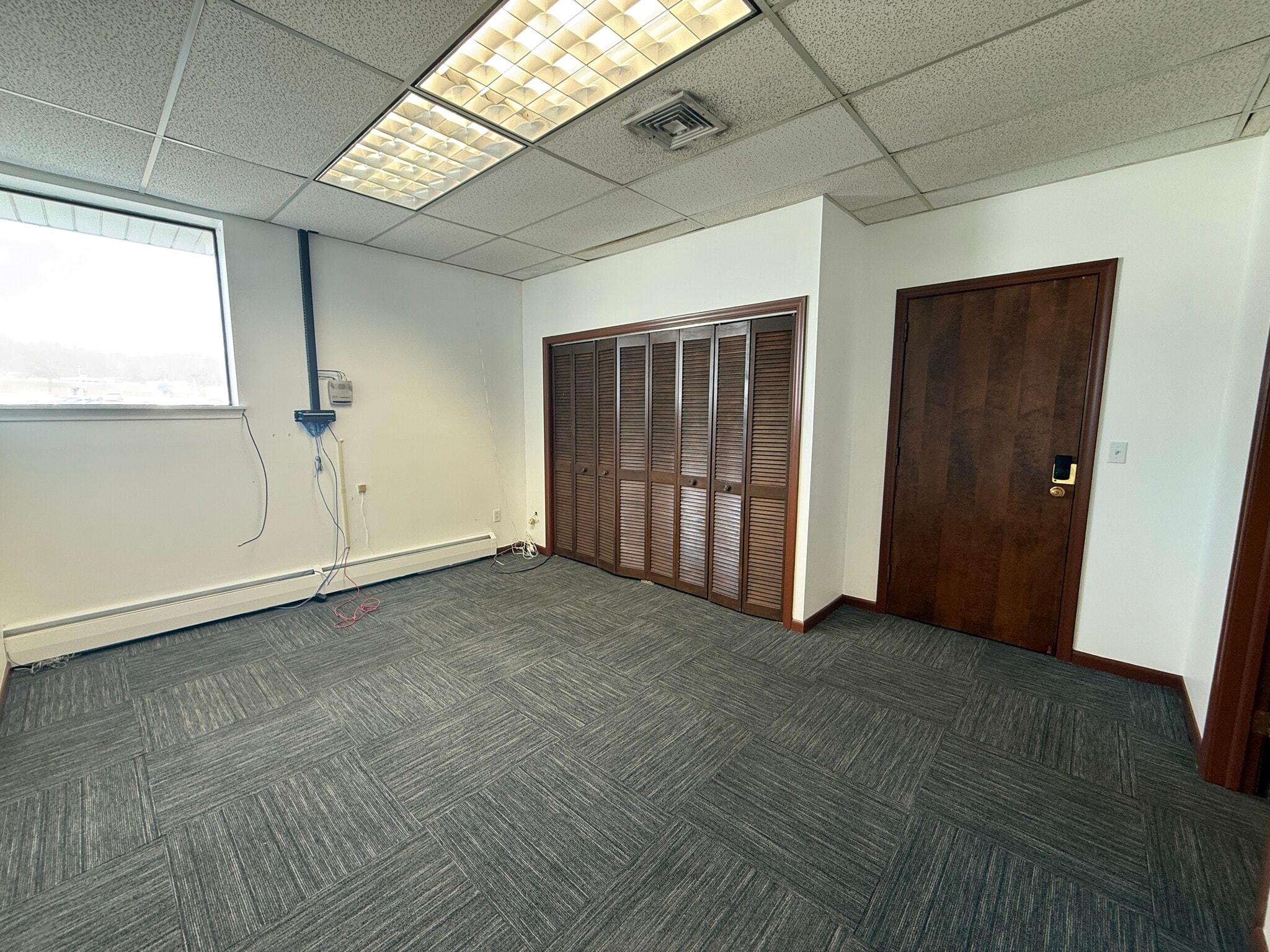 53 New Britain Ave, Rocky Hill, CT à louer Photo intérieure- Image 1 de 5