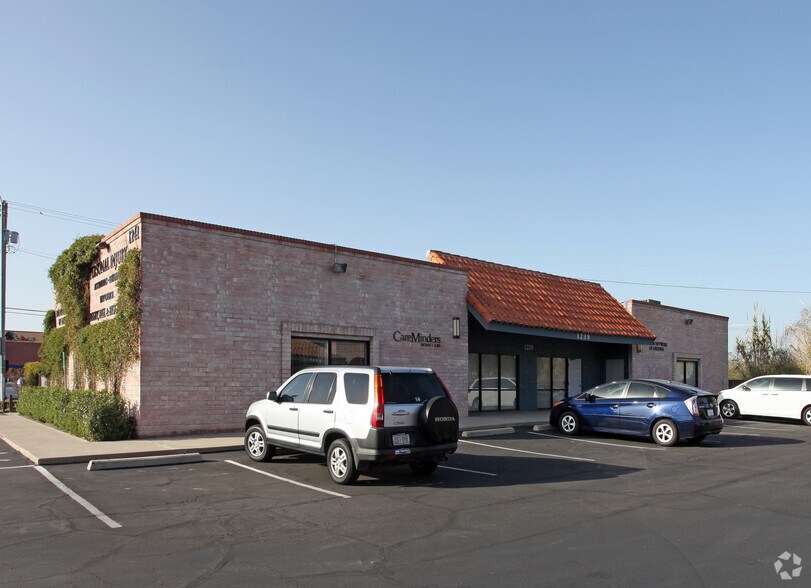 1239 E Prince Rd, Tucson, AZ à louer - Photo du bâtiment - Image 2 de 5