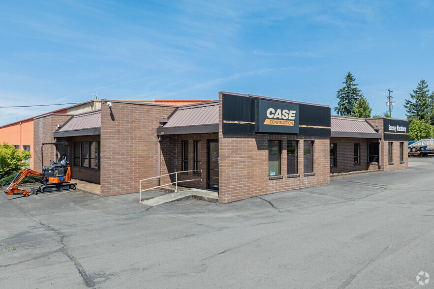 6455 NE Columbia Blvd, Portland, OR for lease - Building Photo - Image 1 of 21