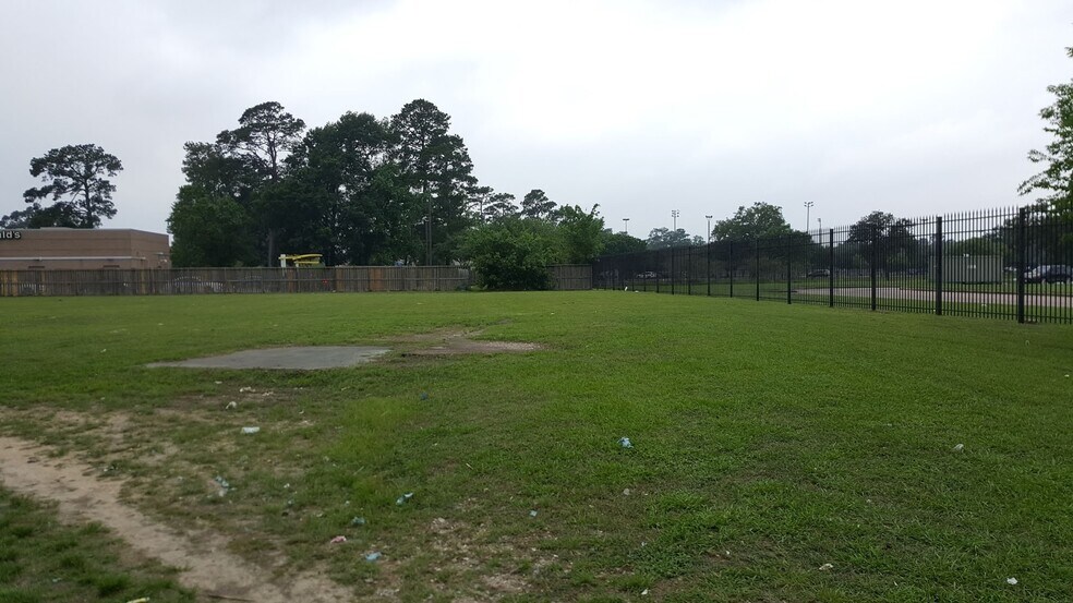 9603 Homestead Rd, Houston, TX à vendre - Photo du bâtiment - Image 2 de 5