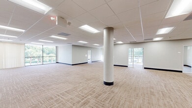 1100 Northpoint Pky, West Palm Beach, FL for lease Interior Photo- Image 1 of 12