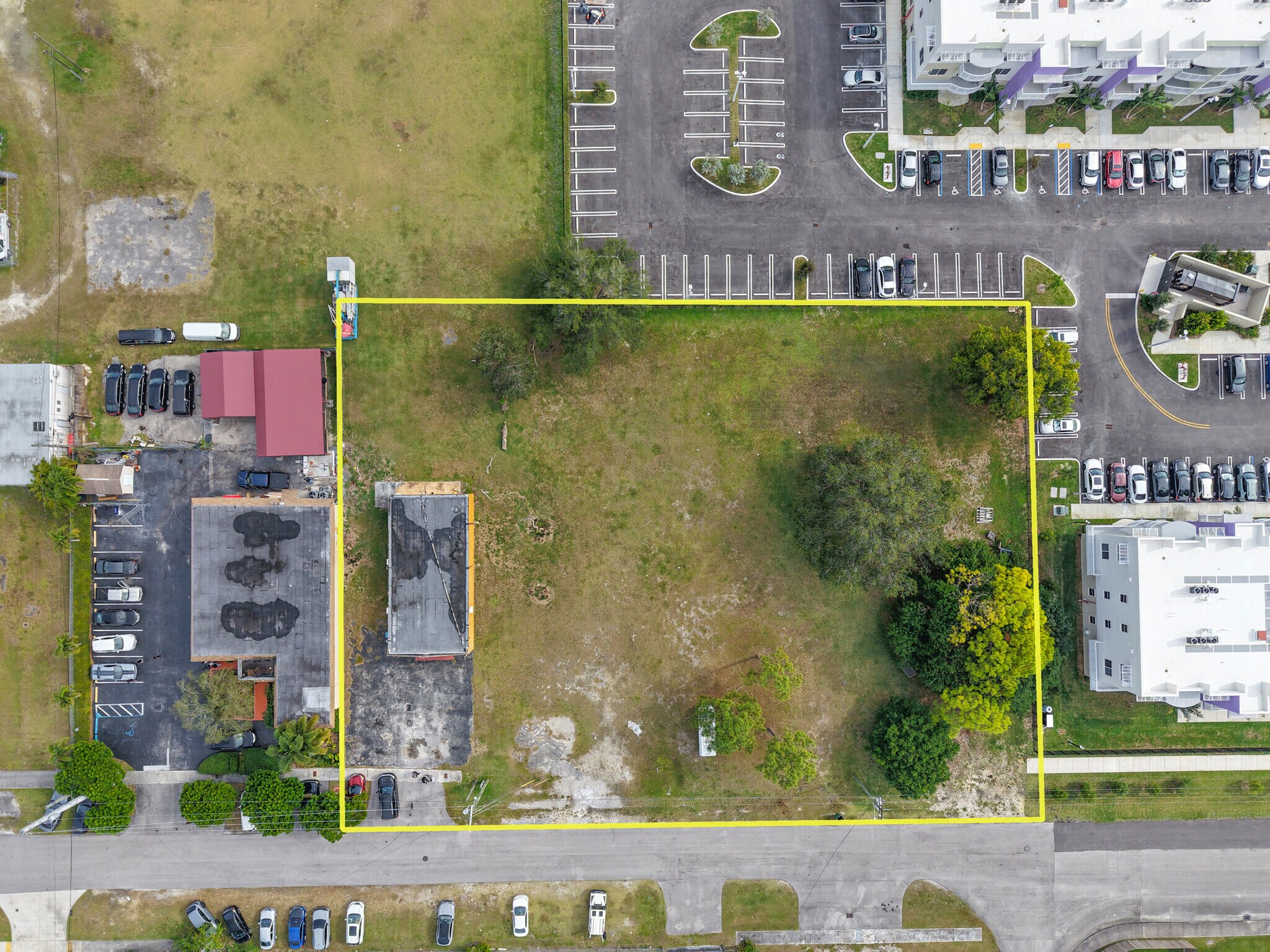 14551 Carver Dr, Miami, FL à vendre Aérien- Image 1 de 5