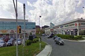 2280 Bovaird Dr E, Brampton, ON à vendre - Photo du bâtiment - Image 2 de 4
