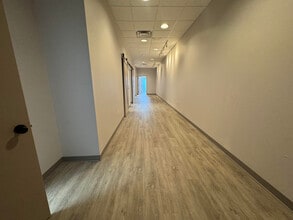 14810 Cantrell Rd, Little Rock, AR for lease Interior Photo- Image 2 of 10