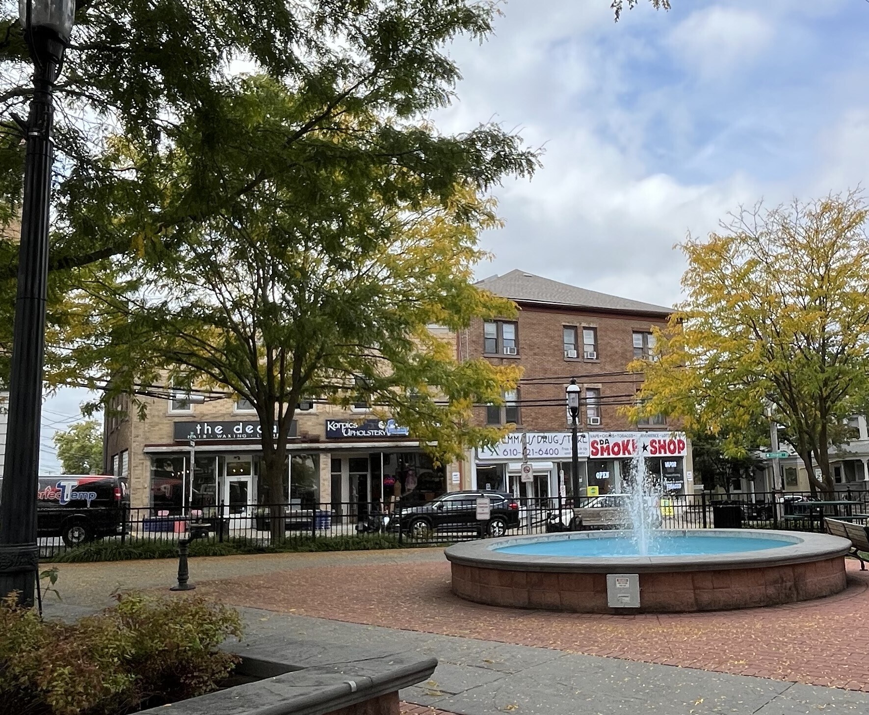 2-8 S 4th St, Emmaus, PA à vendre Photo du bâtiment- Image 1 de 10