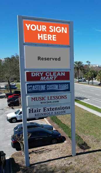 14180 Beach Blvd, Jacksonville, FL à louer - Photo du bâtiment - Image 2 de 3