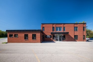 836 S Northwest Hwy, Barrington, IL à vendre - Photo du bâtiment - Image 2 de 7