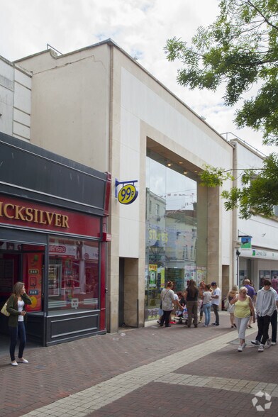 105-107 High St, Poole à louer - Photo du bâtiment - Image 3 de 5