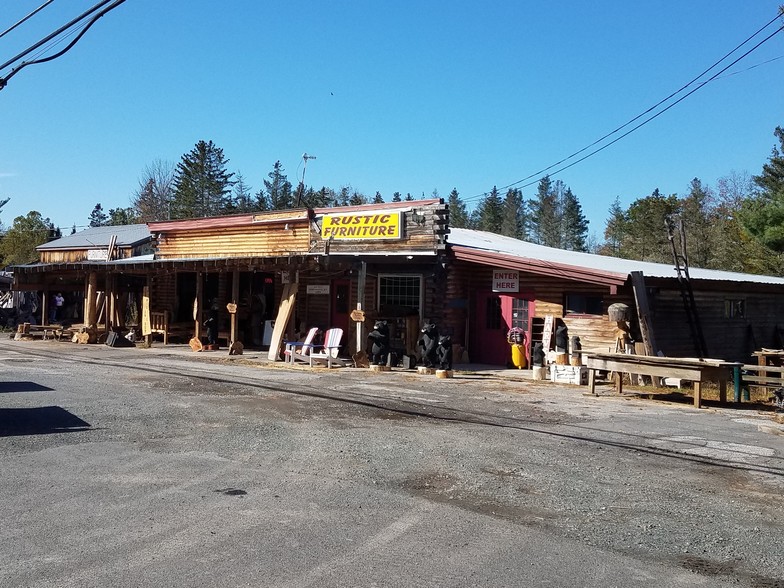 3205 State Route 7, Johnsonville, NY for sale - Building Photo - Image 1 of 1