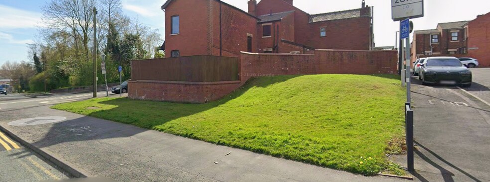 London Road Rd, Preston à louer - Photo du bâtiment - Image 2 de 4