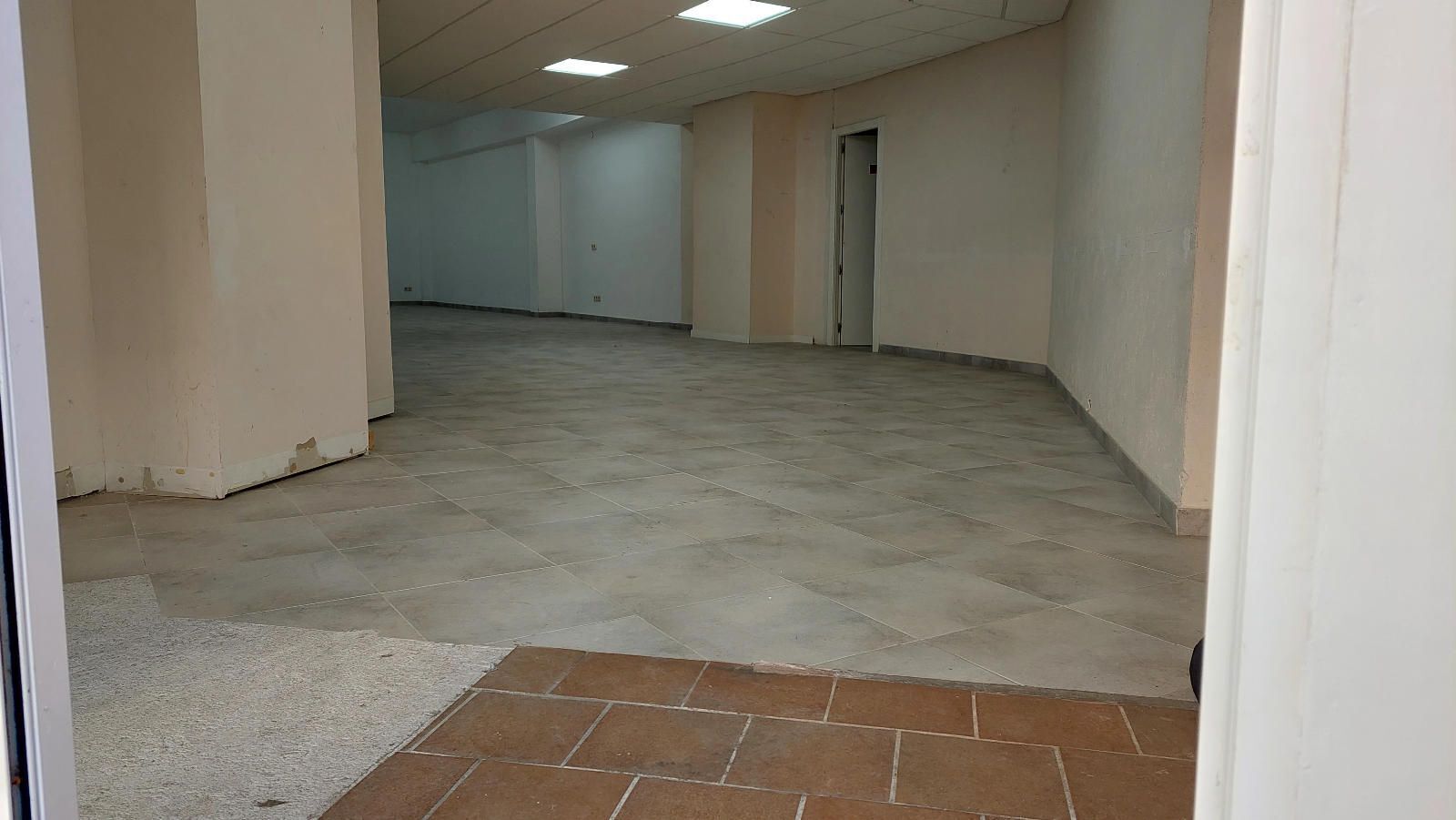 Retail in Palma, Islas Baleares for sale Interior Photo- Image 1 of 10