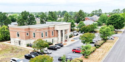 140 Wildewood Park Dr, Columbia, SC à louer Photo du bâtiment- Image 2 de 20