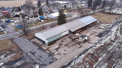 417 N Arch St, Milton, PA for lease Interior Photo- Image 2 of 5