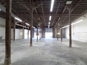 5755 N 51st Ave, Glendale, AZ for lease Interior Photo- Image 1 of 13