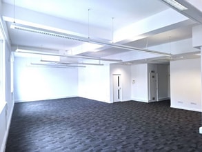 32-36 High St, Guildford à louer Photo intérieure- Image 1 de 6