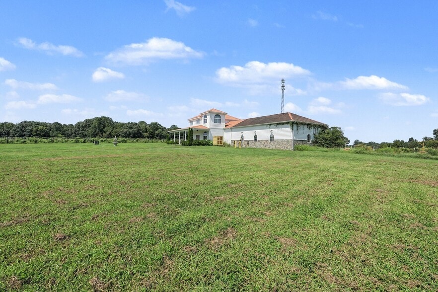 495 Meadow Landing Ln, Caret, VA for sale - Building Photo - Image 3 of 83