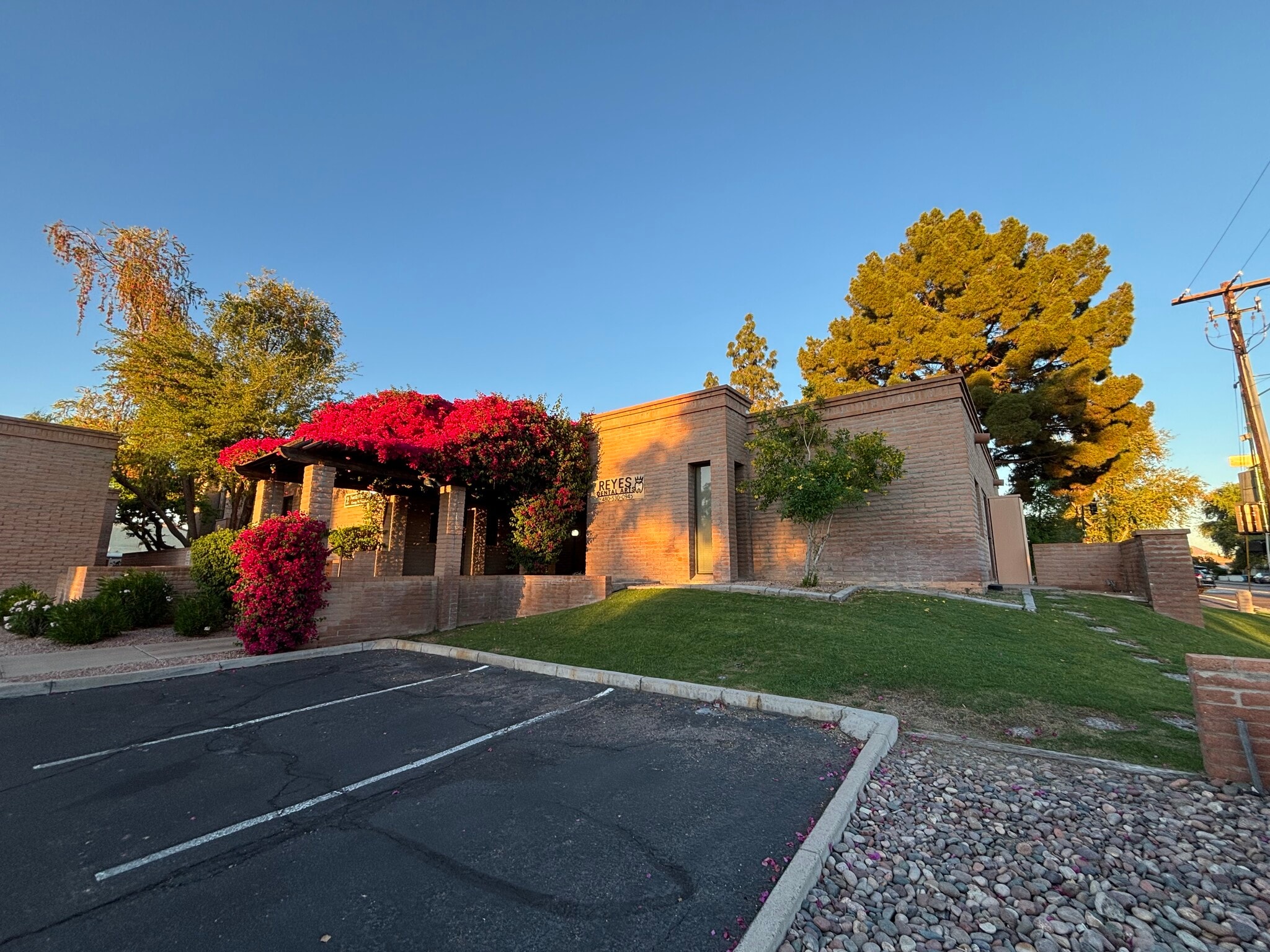 6520 N 7th Ave, Phoenix, AZ for lease Primary Photo- Image 1 of 10