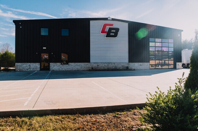 Plus de détails pour 5854/5860 Balsom Ridge Rd – Industriel à vendre, Denver, NC