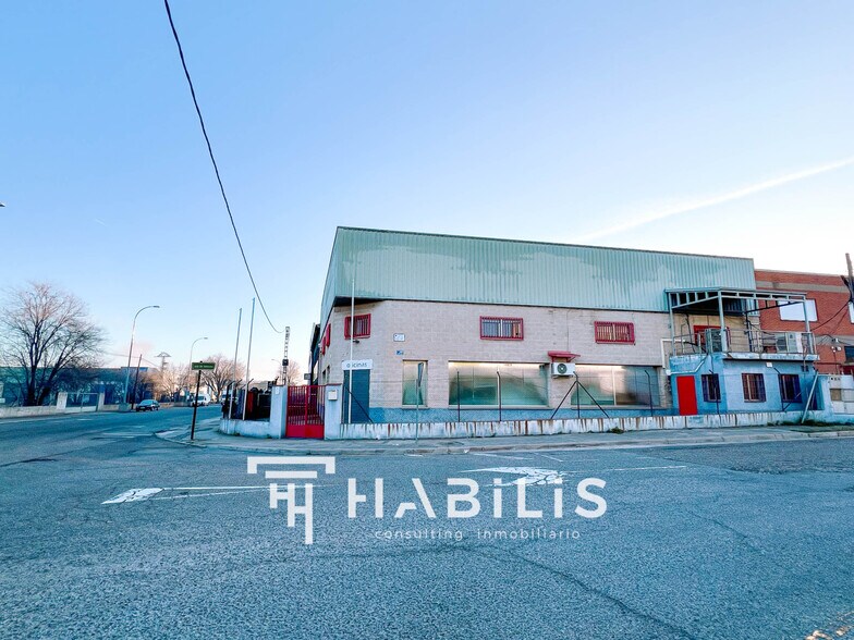 Industrial in Toledo, Toledo for lease - Building Photo - Image 1 of 17
