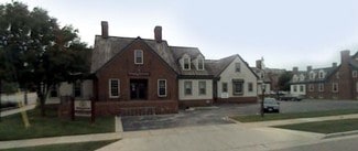 More details for 528 Wells St, Delafield, WI - Retail for Sale
