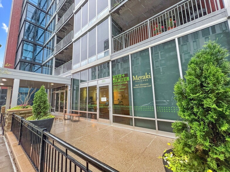 1024 Washington Ave S, Minneapolis, MN for sale - Building Photo - Image 3 of 26