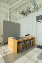 200 N San Fernando Rd, Los Angeles, CA for lease Interior Photo- Image 2 of 11