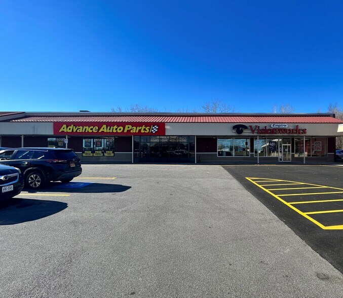 201 Market St, Potsdam, NY à louer - Photo du bâtiment - Image 3 de 4