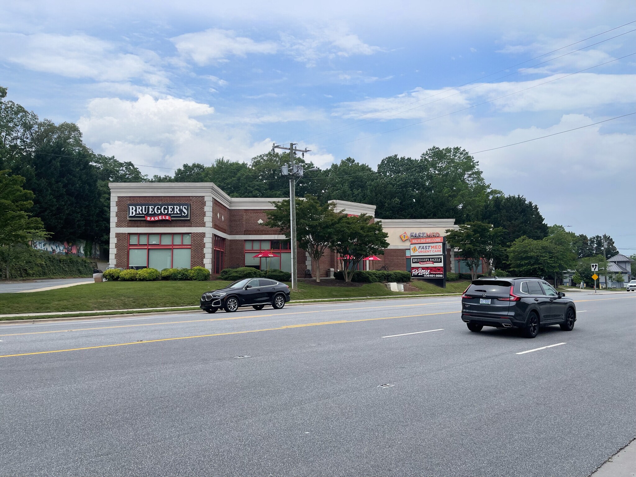 3215 Battleground Ave, Greensboro, NC for lease Primary Photo- Image 1 of 5