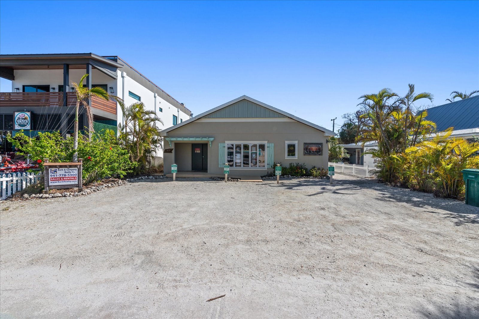 413 Pine Ave, Anna Maria, FL à vendre Photo principale- Image 1 de 25