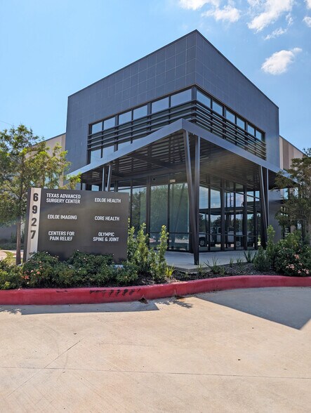 6927 Brisbane Ct, Sugar Land, TX à louer - Photo du bâtiment - Image 3 de 12