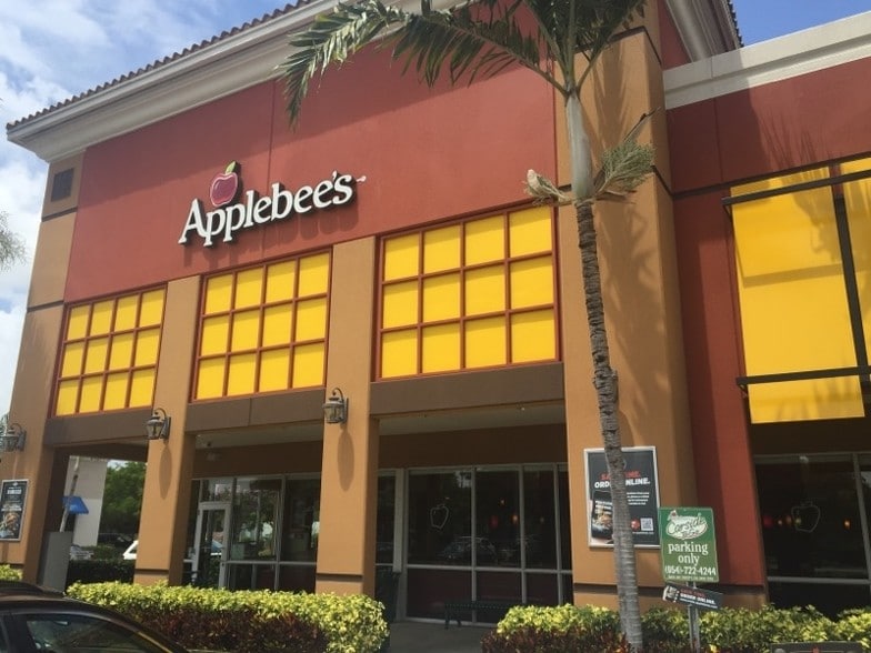 6001-6095 N University Dr, Tamarac, FL for lease - Building Photo - Image 3 of 23