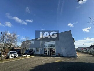 More details for Multiple Space Uses for Lease