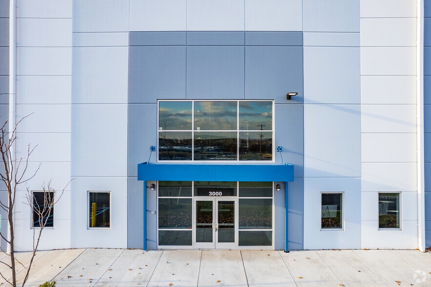 3000 Quarry Road, Telford, PA for lease - Building Photo - Image 3 of 6