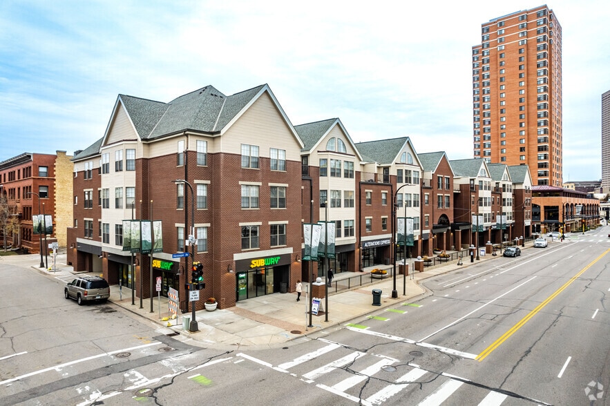 1254 Hennepin Ave N, Minneapolis, MN for lease - Building Photo - Image 1 of 11