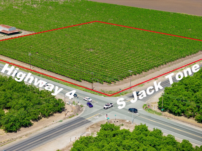 2850 Jack Tone rd, Stockton, CA for sale - Building Photo - Image 1 of 12