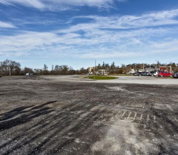 3725 Carp Rd, Carp, ON for sale Primary Photo- Image 1 of 1