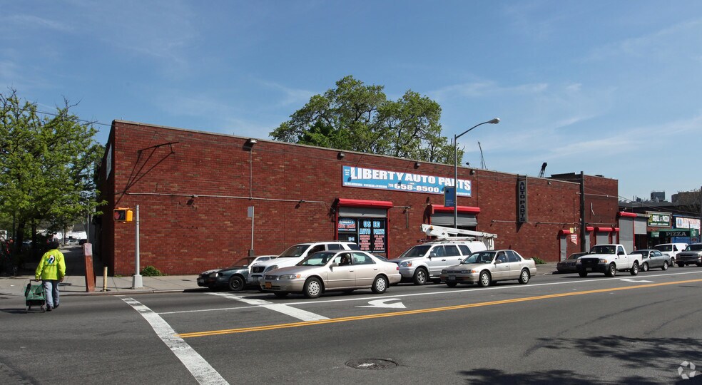 150-05 Liberty Ave, Jamaica, NY for sale - Primary Photo - Image 1 of 2