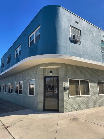 100 E Broad St, Palmyra, NJ à louer - Photo du bâtiment - Image 3 de 19