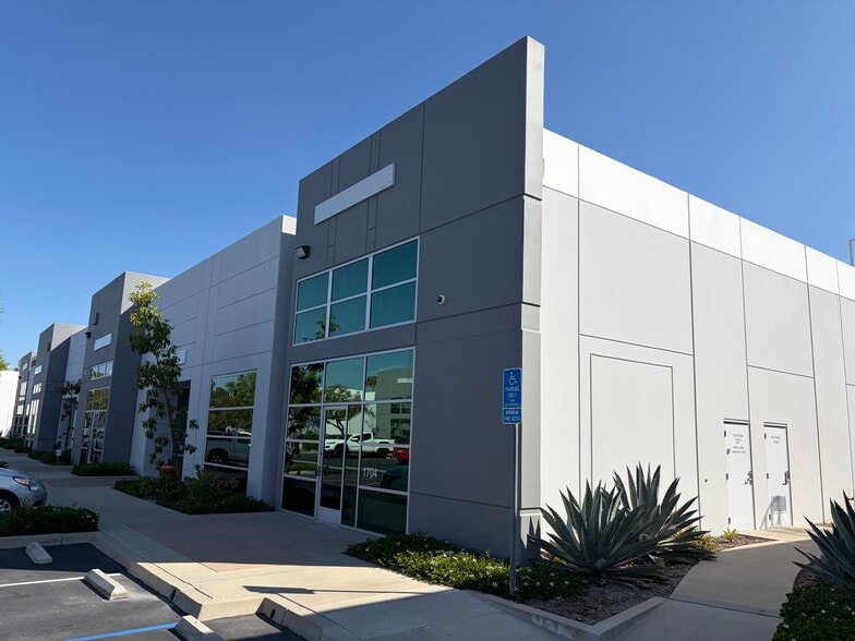 1694-1704 Ord Way, Oceanside, CA for sale - Building Photo - Image 3 of 23