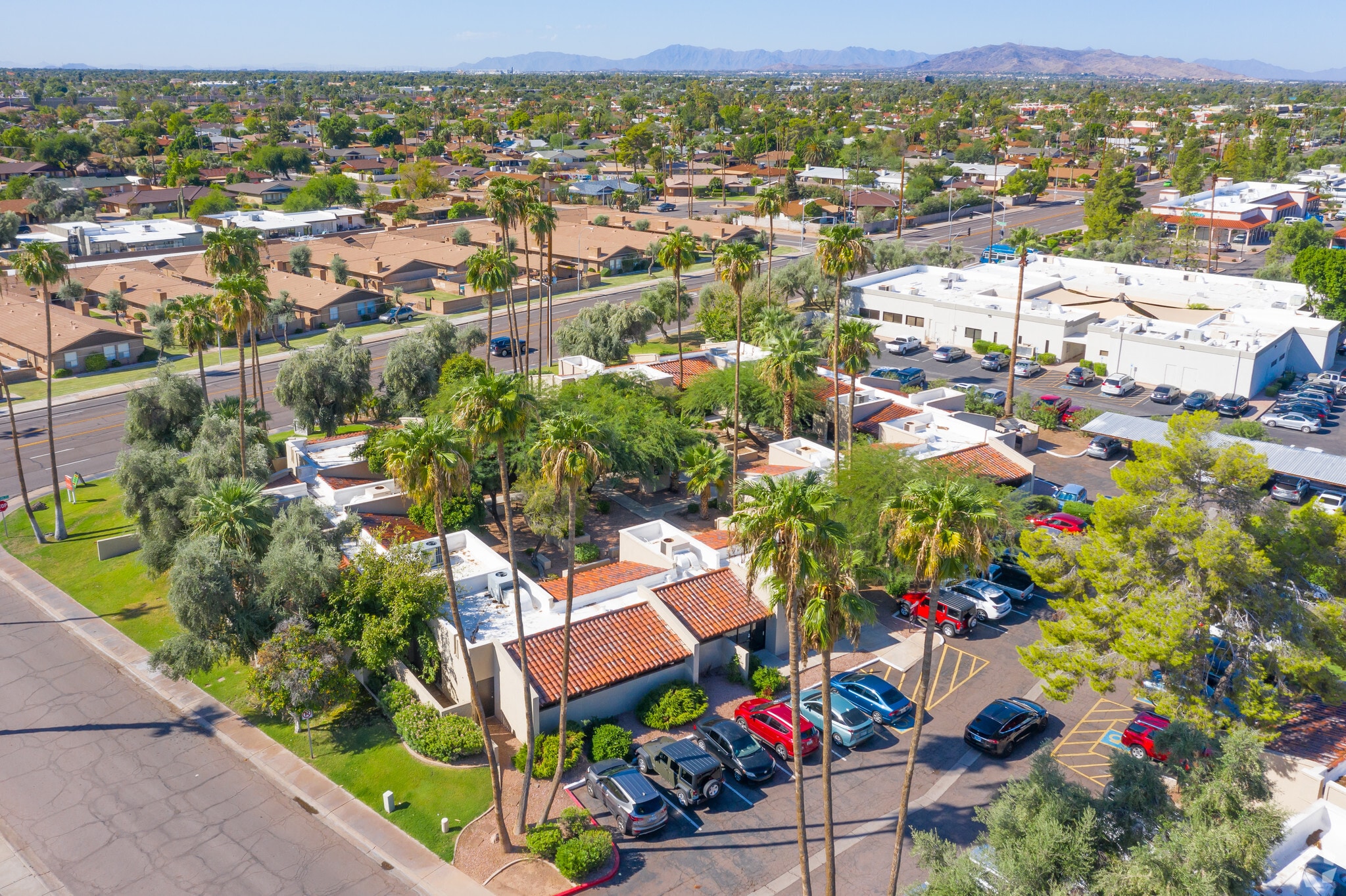 2034 E Southern Ave, Tempe, AZ à louer Photo du bâtiment- Image 1 de 4