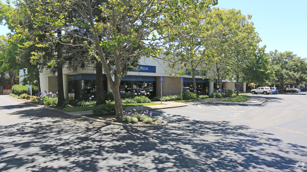 40455-40491 Encyclopedia Cir, Fremont, CA for lease - Building Photo - Image 3 of 5