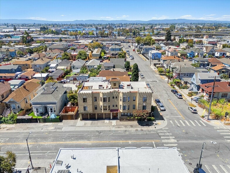 1905 Foothill Blvd, Oakland, CA for sale - Building Photo - Image 2 of 21