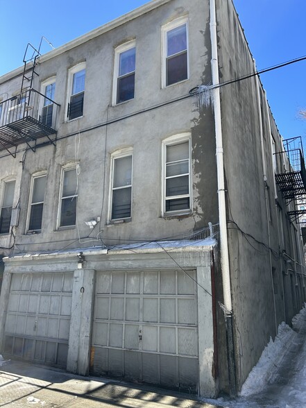 1150 Manor Ave, Bronx, NY for sale - Building Photo - Image 2 of 11
