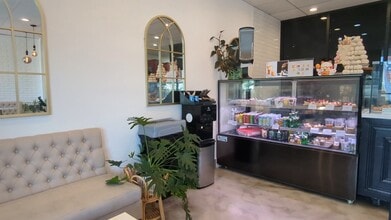 9430 Warner Ave, Fountain Valley, CA à louer - Vidéo sur l’inscription commerciale