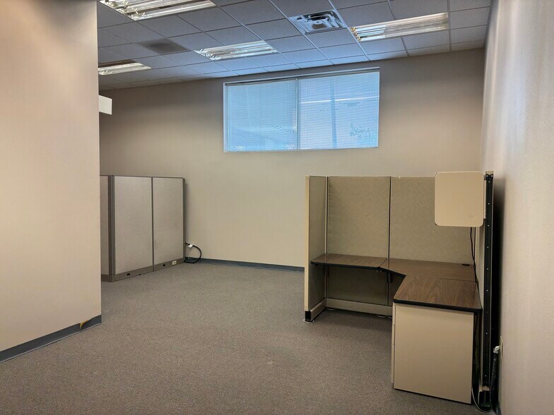 2343 N Main St, Pearland, TX à louer - Photo intérieure - Image 2 de 15