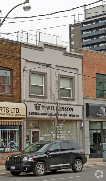 1048 Kingston Rd, Toronto, ON for sale - Building Photo - Image 2 of 6